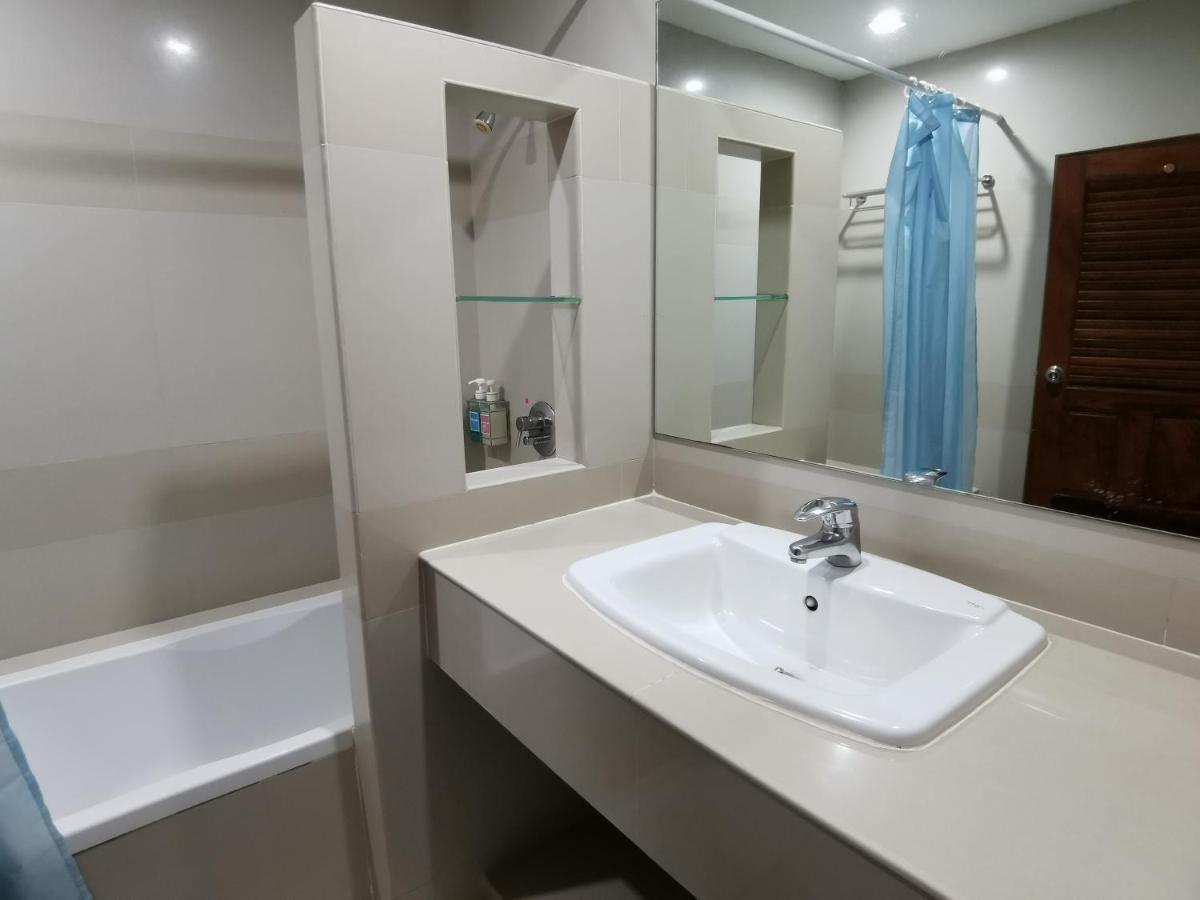 Hotel Morakot Twin Chumphon Exterior foto