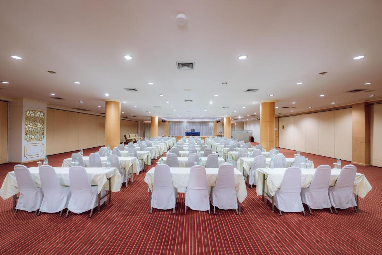 Hotel Morakot Twin Chumphon Exterior foto