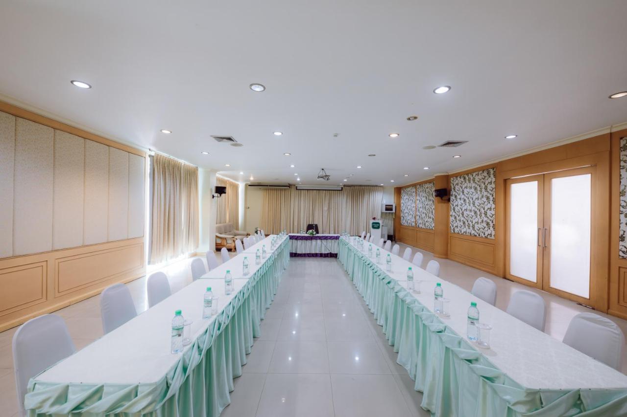 Hotel Morakot Twin Chumphon Exterior foto